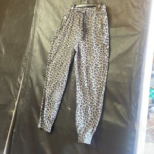 Celebrity Pink Animal Print Joggers! Medium